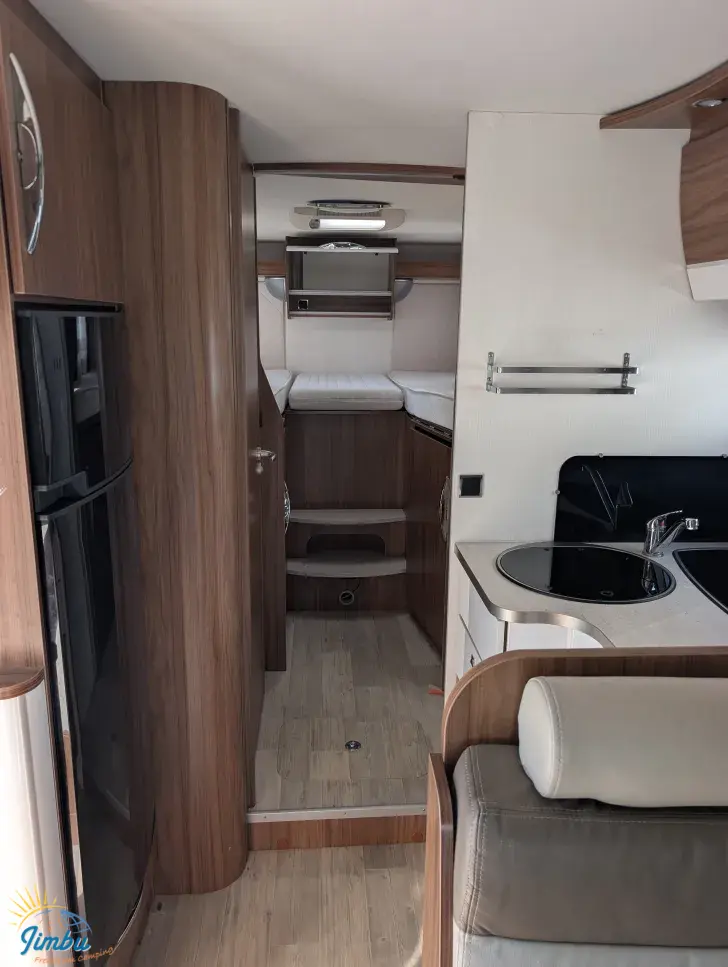 Fahrzeugbild Pilote Pacific P740GJ Essentiel 148 PS / Schalter G9094 #4
