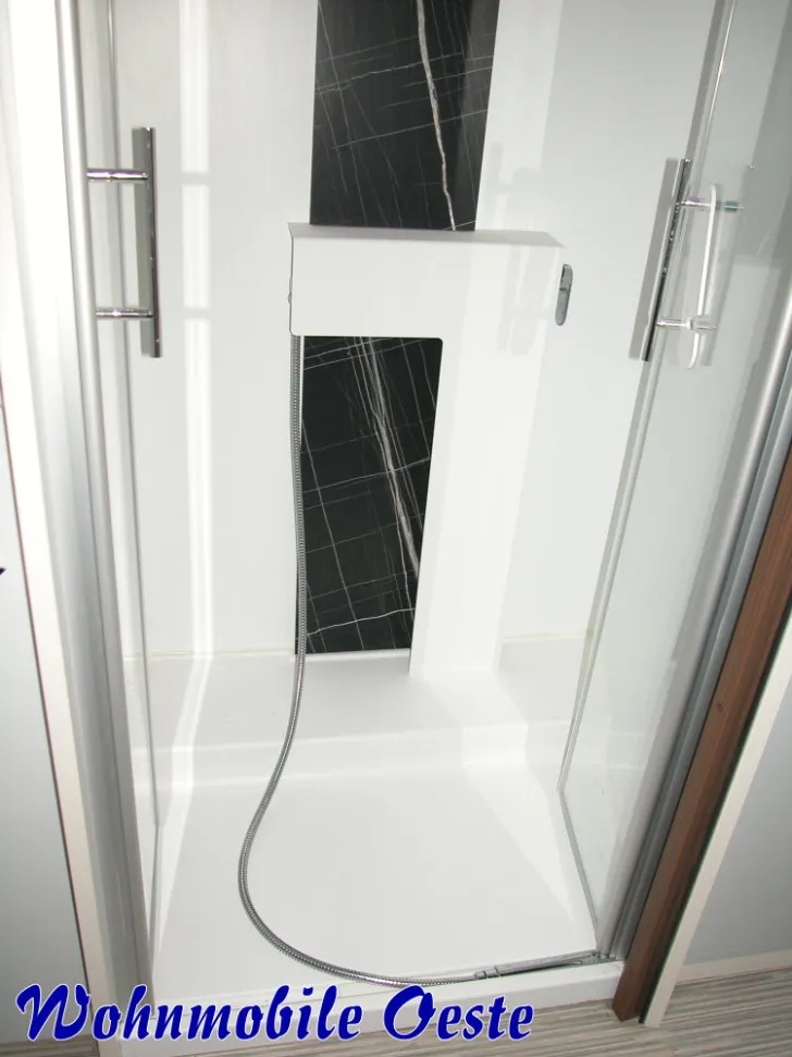 Fahrzeugbild Bürstner Elegance I 910 G #9