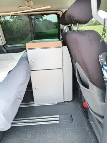 Fahrzeugbild VW T5 MULTIVAN Scheckheftgepflegt #3