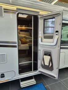 Fahrzeugbild Knaus Sun I 700 LEG *180*Automatik*5-Pakete*Klima* #29