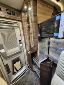 Fahrzeugbild Knaus Sun I 700 LEG *180*Automatik*5-Pakete*Klima* #15