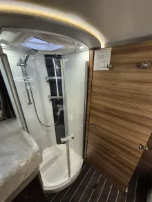 Fahrzeugbild Knaus Sun I 700 LEG *180*Automatik*5-Pakete*Klima* #18