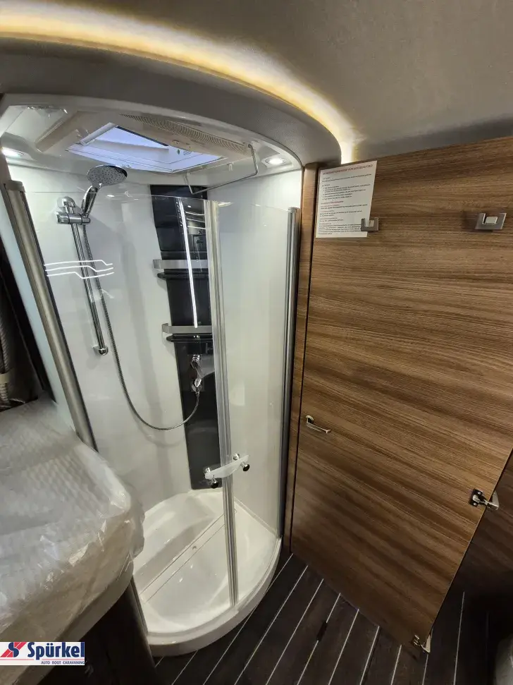 Fahrzeugbild Knaus Sun I 700 LEG *180*Automatik*5-Pakete*Klima* #18