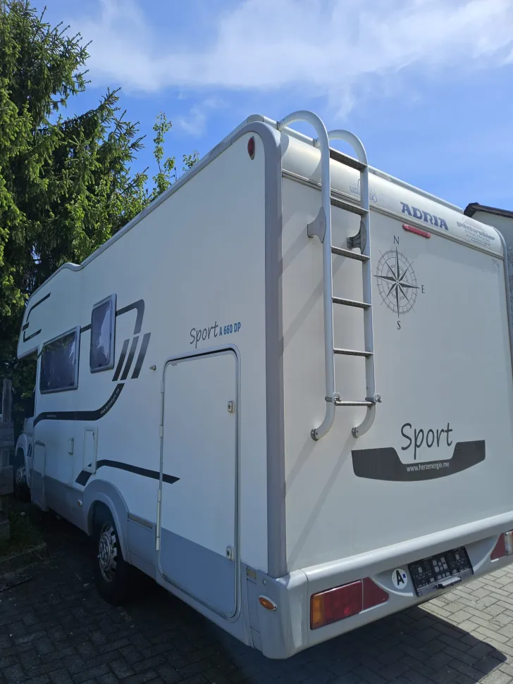 Fahrzeugbild Adria Sport A 660 DP Sehr gut gepflegt #3