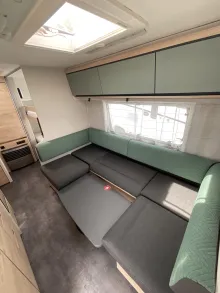 Fahrzeugbild Dethleffs Camper 540 QMK Auflastung, Autarkpa,Kinderbetten #5