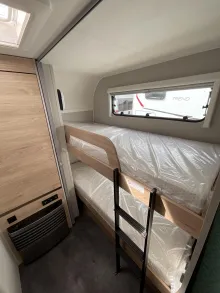 Fahrzeugbild Dethleffs Camper 540 QMK Auflastung, Autarkpa,Kinderbetten #10