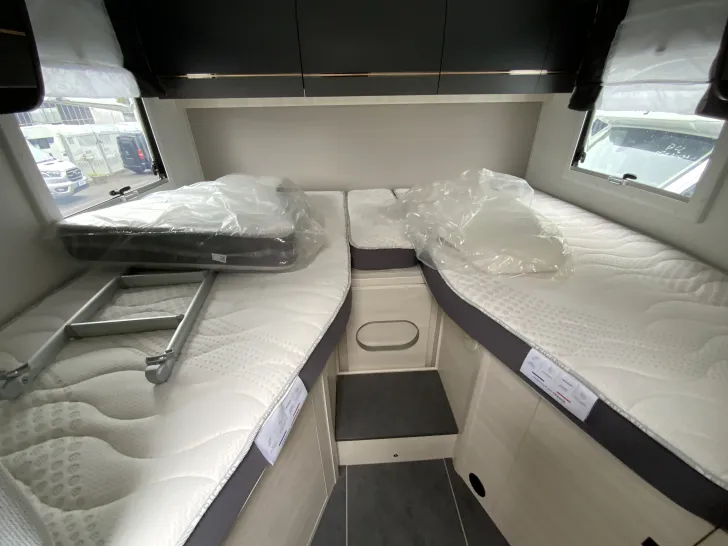 Fahrzeugbild Challenger Teilintegriert 287GA Graphite Premium #13
