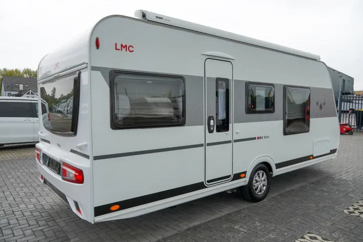 Fahrzeugbild LMC Style 450 D *1.Hand*Klima*Rangierhilfe*Markise* #3