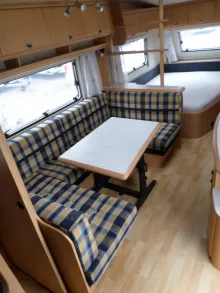 Fahrzeugbild Hobby De Luxe Easy 560 KMFe Nr. 35 - Etagenb., franz. Bett #5