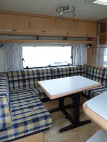 Fahrzeugbild Hobby De Luxe Easy 560 KMFe Nr. 35 - Etagenb., franz. Bett #8