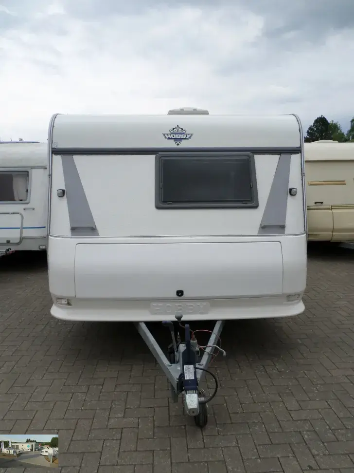 Fahrzeugbild Hobby De Luxe Easy 560 KMFe Nr. 35 - Etagenb., franz. Bett #35