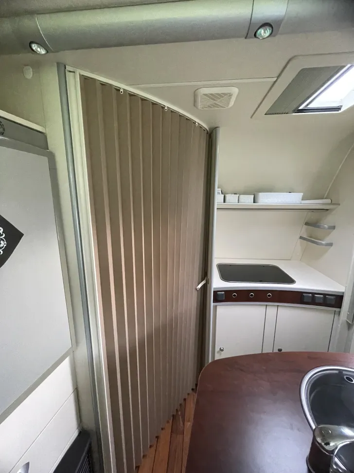 Fahrzeugbild Dethleffs 75-Jahre-Caravan 75 Jahre Caravan Gut gepflegt #9