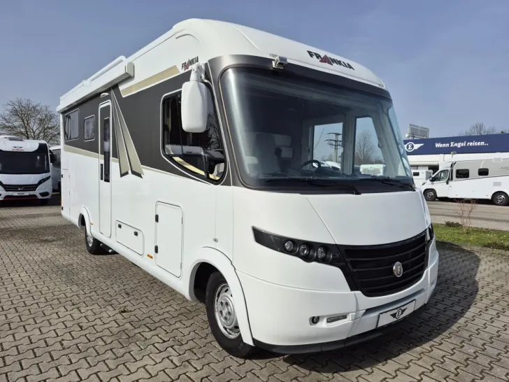 Fahrzeugbild Frankia F-Line I 740 Plus #1