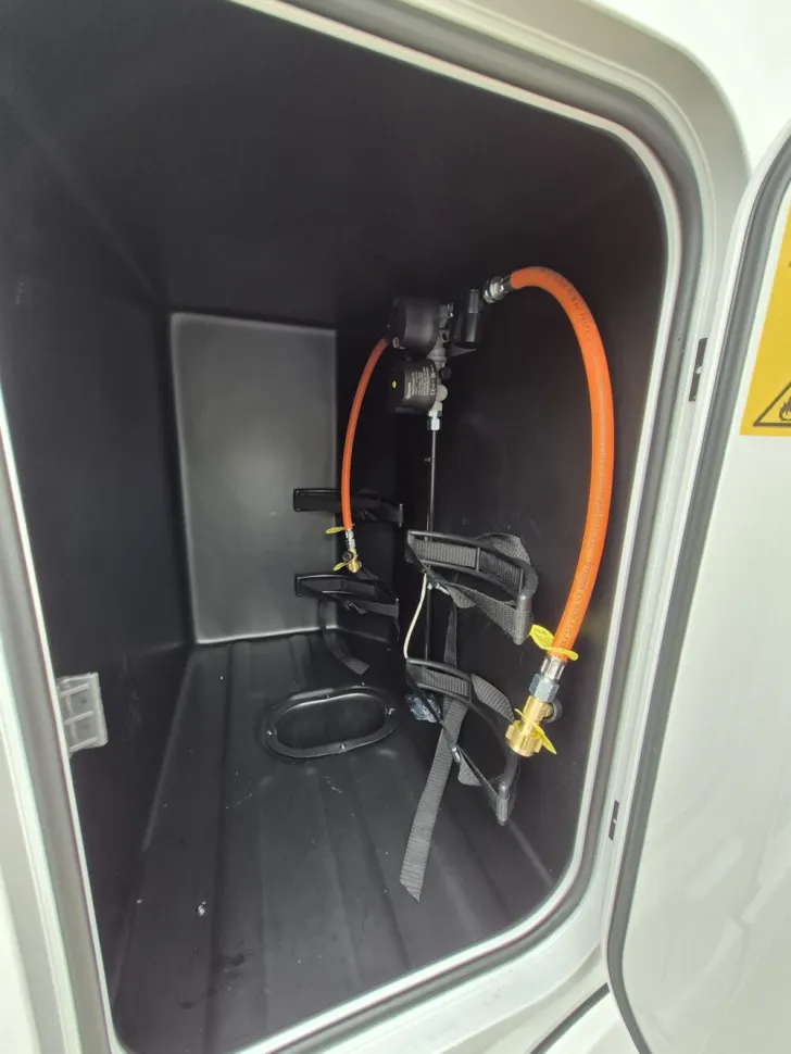 Fahrzeugbild Niesmann + Bischoff iSmove 6.9 E #26
