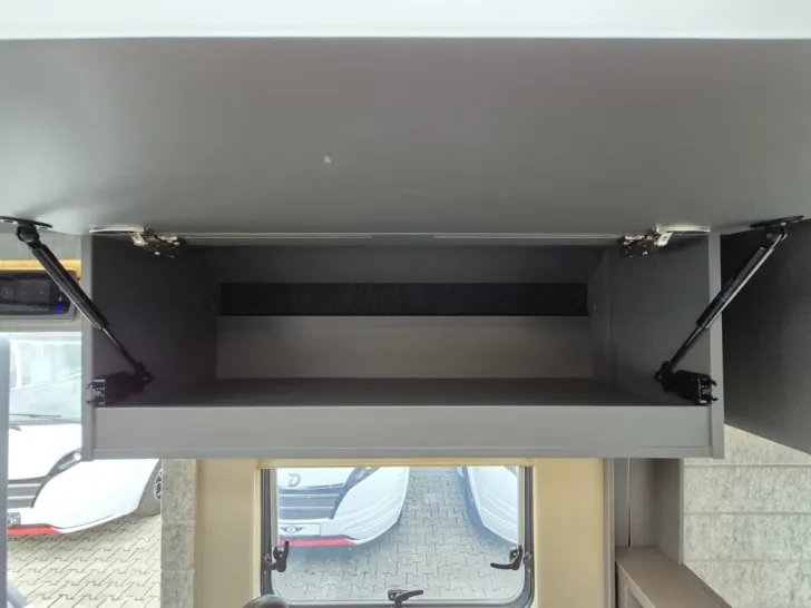 Fahrzeugbild Niesmann + Bischoff iSmove 6.9 E #28