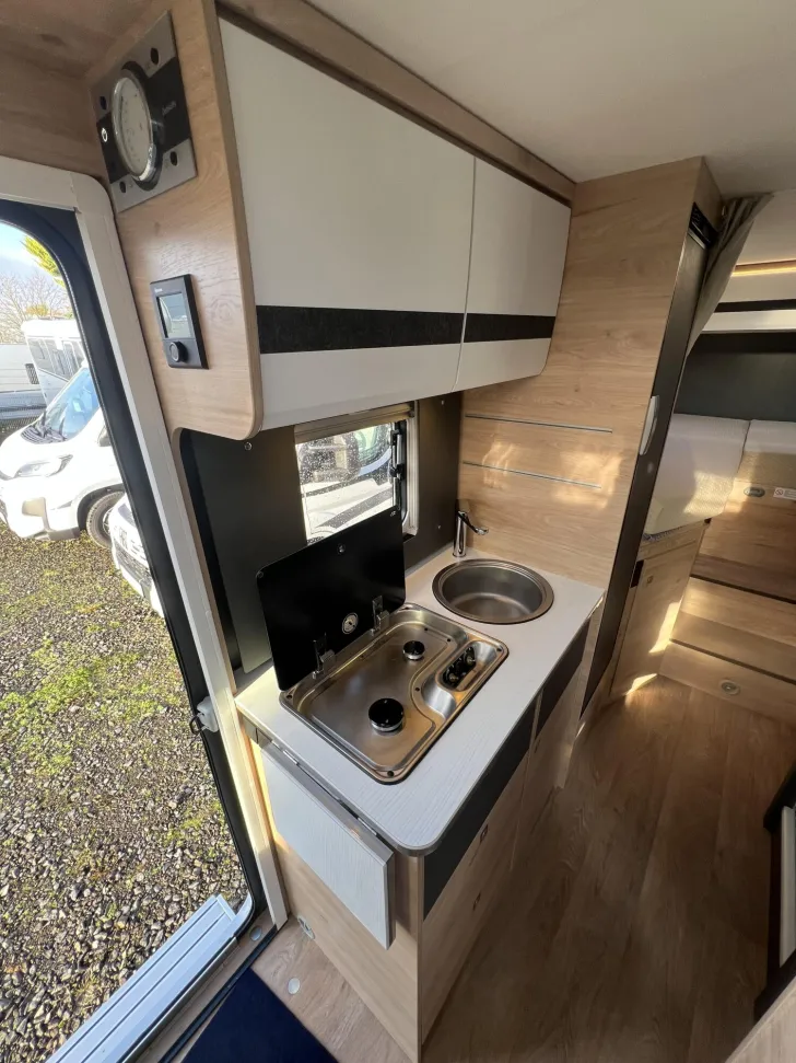 Fahrzeugbild Dethleffs Globebus Camp Active T 4 *SAT*TV*NAVI*RFK*Autom* #13
