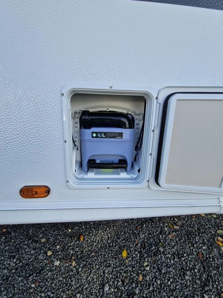 Fahrzeugbild Knaus Sport 450 FU #6