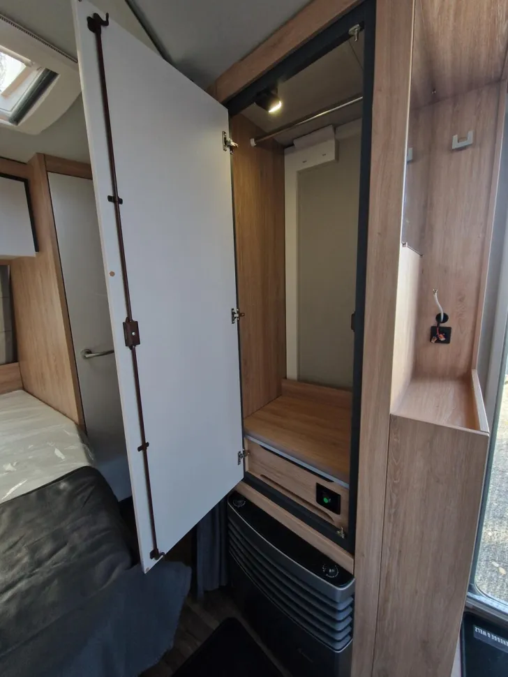 Fahrzeugbild Knaus Sport 450 FU #22