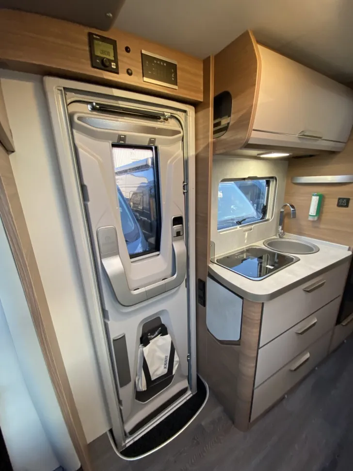Fahrzeugbild Knaus Van TI VW VANSATION 640 MEG #8
