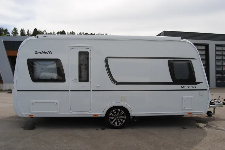 Fahrzeugbild Dethleffs Nomad 470 FR Neuwertig #1