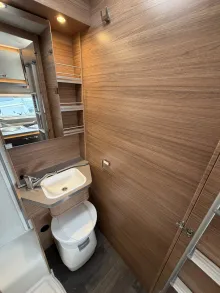 Fahrzeugbild Weinsberg CaraSuite 650 MEG EDITION [SPICY] #12