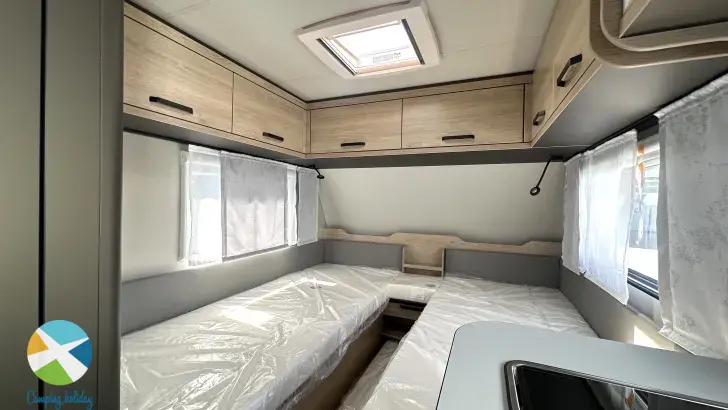 Sicht vorne-hinten Weinsberg CaraOne 480 EU