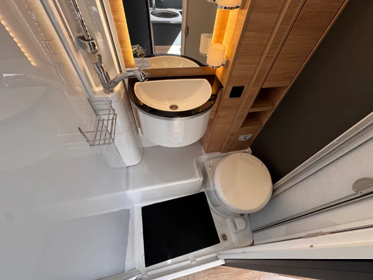 Fahrzeugbild Dethleffs Globebus Go Teilintegriert T 45 Modell 2026 #14