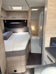 Fahrzeugbild Knaus Van TI Plus 700 LF Platinum Selection Plat.Select. 4Gurtpl/Bettumbau #9
