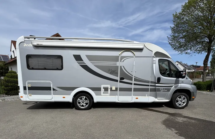 Grundriss Tag Dethleffs Magic Edition T 1 EB Silver Garagenfahrzeug