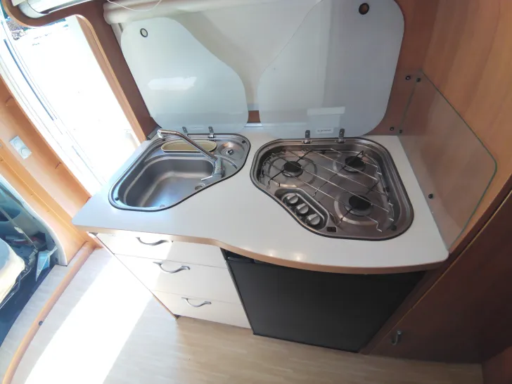 Fahrzeugbild LMC Breezer 564 G #8