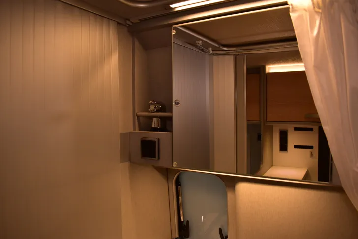 Fahrzeugbild Hymer Free 602 Längsbetten, Schlafdach, 5,99m #28