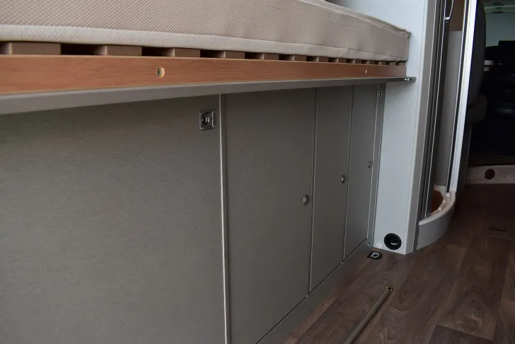 Fahrzeugbild Hymer Free 602 Längsbetten, Schlafdach, 5,99m #51