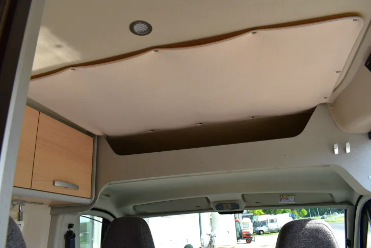Fahrzeugbild Hymer Free 602 Längsbetten, Schlafdach, 5,99m #57