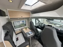 Fahrzeugbild Sunlight Adventure Cliff 640 Digital/Chassis/Driver-Paket #10
