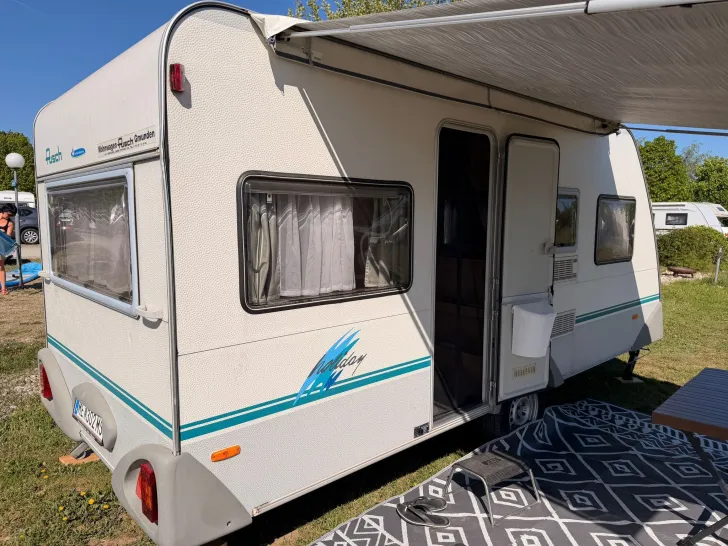 Fahrzeugbild Knaus Sonstige Eifelland Holiday 395 TQ sehr gut gepflegt #3