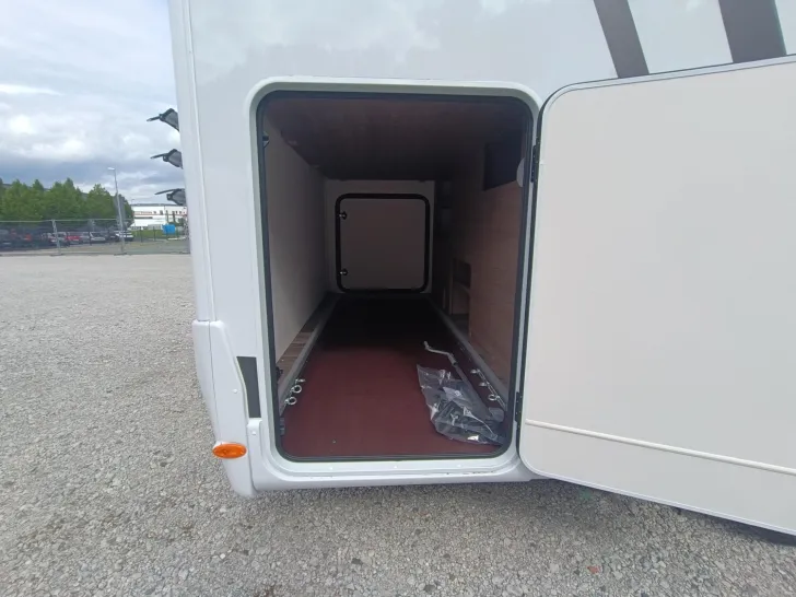 Fahrzeugbild Carado Edition26 T Ford 338 SALE: spar bis zu 9000 EUR #8