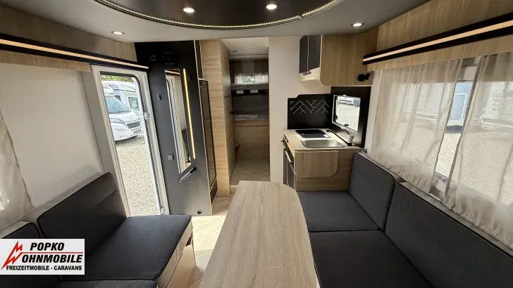 Fahrzeugbild Chausson Teilintegrierte 720 Titanium Line Modell 2026 #9