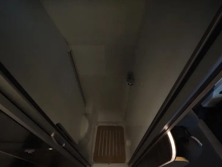 Fahrzeugbild Laika ECOVIP 645, Rundsitzgruppe, Fahrass., Autom. #18