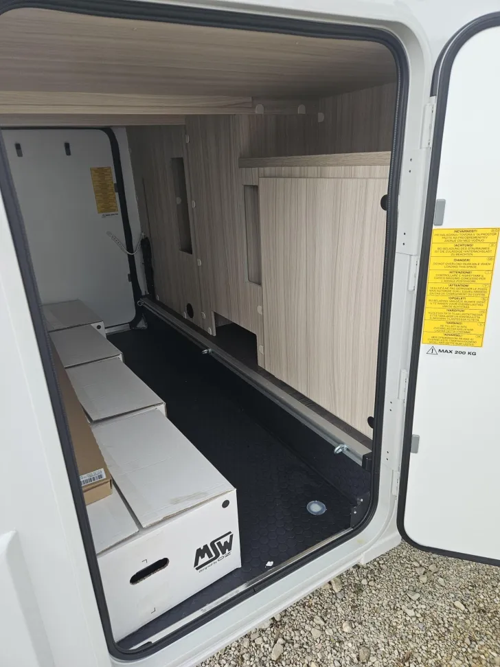 Fahrzeugbild Sun Living C 70DL 165PS|Automatik|Solaranlage|Markise usw. #14