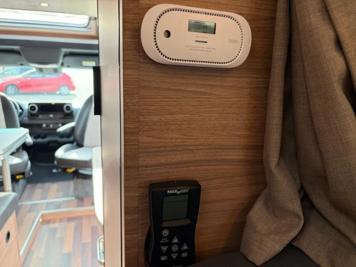 Fahrzeugbild Weinsberg CaraCompact Suite 640 MEG MB ED. [PEPPER] #40