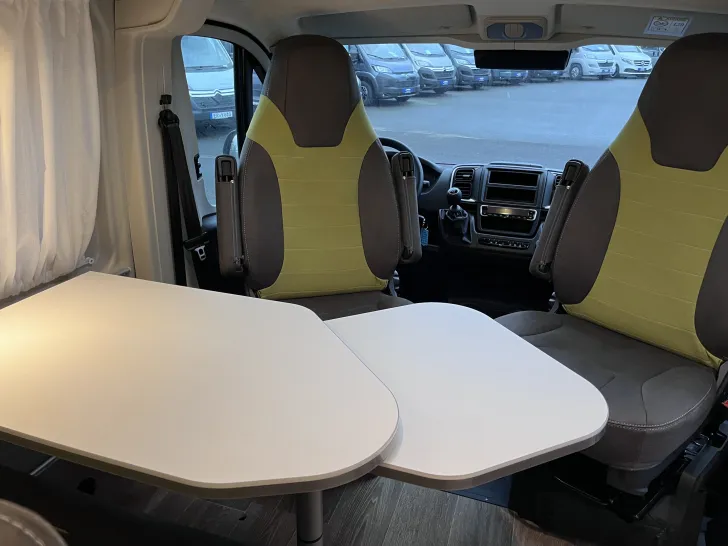 Fahrzeugbild Pössl Roadcruiser, 3. Bett, Markise, Winterpaket, uvm. #11
