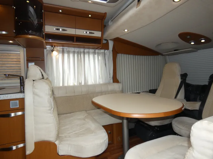 Fahrzeugbild Hymer B-Klasse 694 #11