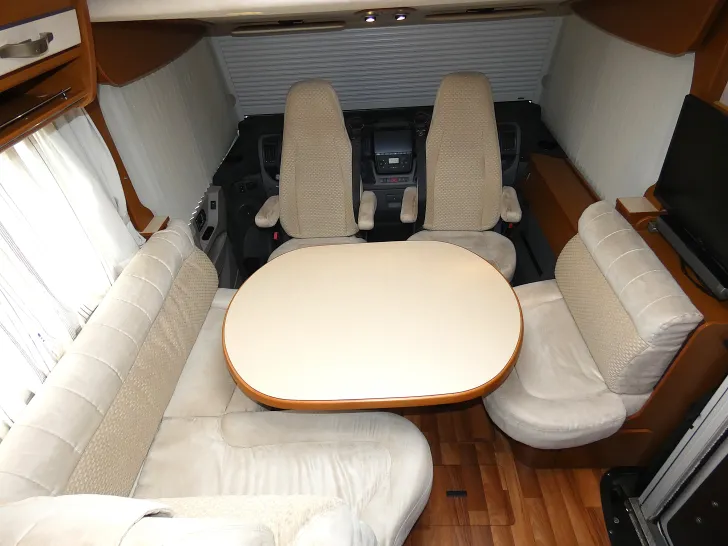 Fahrzeugbild Hymer B-Klasse 694 #12