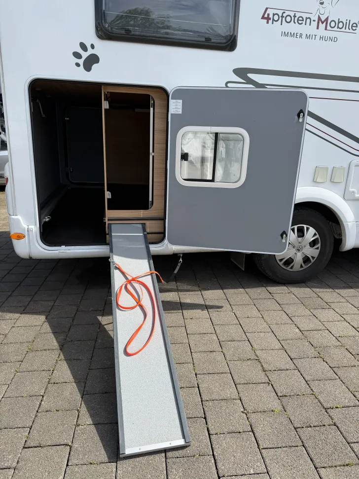 Fahrzeugbild Dethleffs Just Camp TE741EB Dog Liner #15