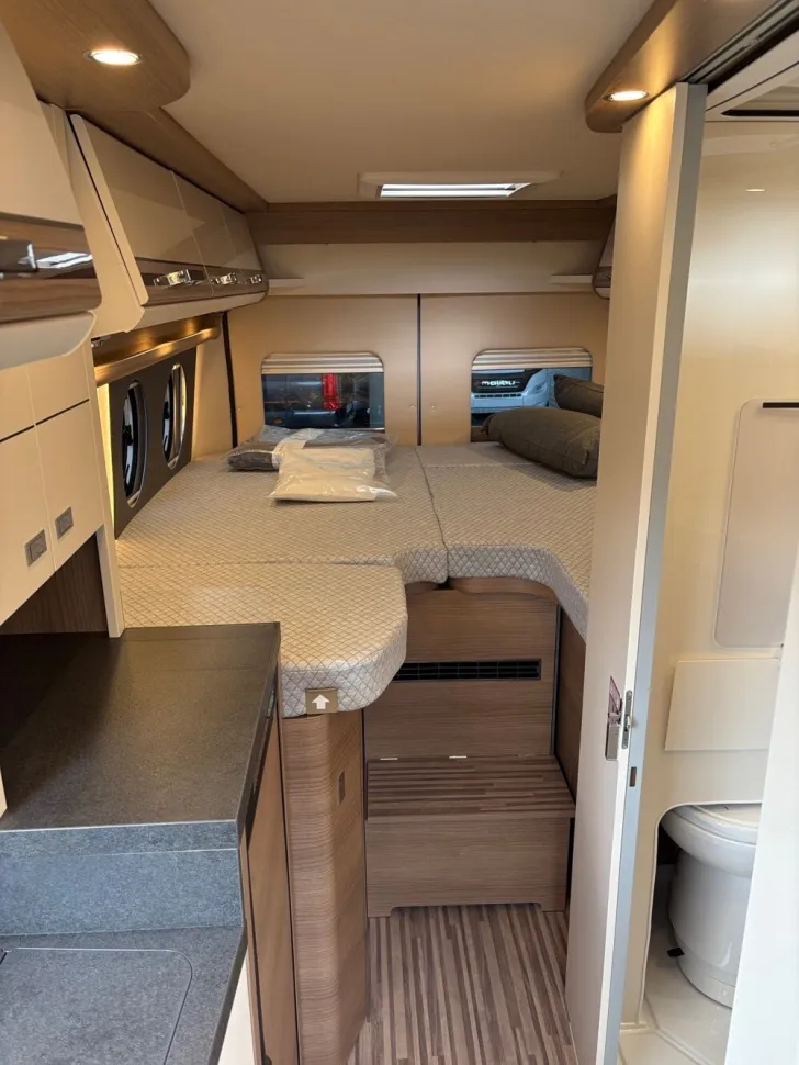 Fahrzeugbild Malibu Charming GT skyview 640 LE K #17
