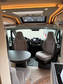 Fahrzeugbild Malibu Charming GT skyview 640 LE K #18