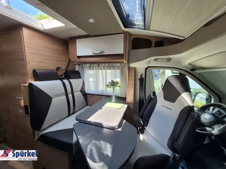 Fahrzeugbild Weinsberg CaraCompact EDITION PEPPER 600 MEG *TraumMobil*Autark-e* #26