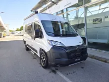 Schräg Hinten Sunlight Camper Van Cliff 540