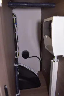 Fahrzeugbild Carado VAN V347 pro + Einzelbetten, Hubbett, Garage #26