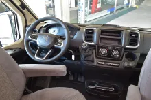 Fahrzeugbild Carado VAN V347 pro + Einzelbetten, Hubbett, Garage #33
